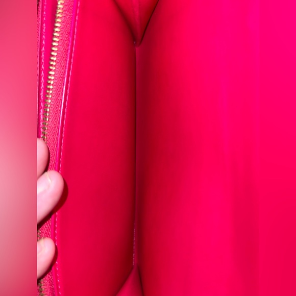 ULTRA RARE HTF LOUIS VUITTON Vernis Barbie Hot Pink Wallet - Picture 5 of 12